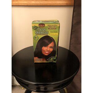 African Pride Deep Conditioning Olive Miracle No-lye Relaxer Kit, Regular